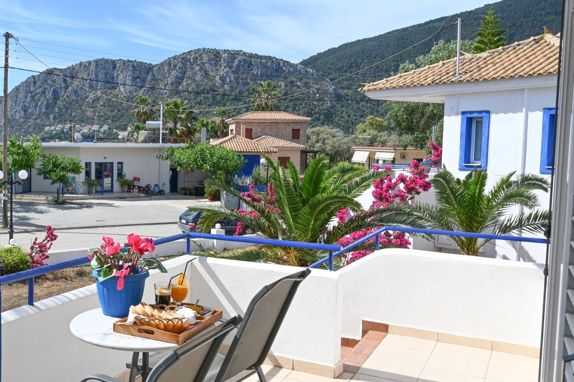 Hotel Avra Nea Epidavros Ngoại thất bức ảnh